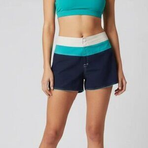 Reversible swim shorts